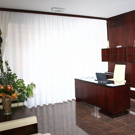 Apartmani Marbis Копривница Экстерьер фото