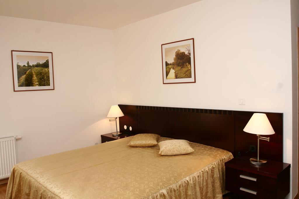 Apartmani Marbis Копривница Номер фото