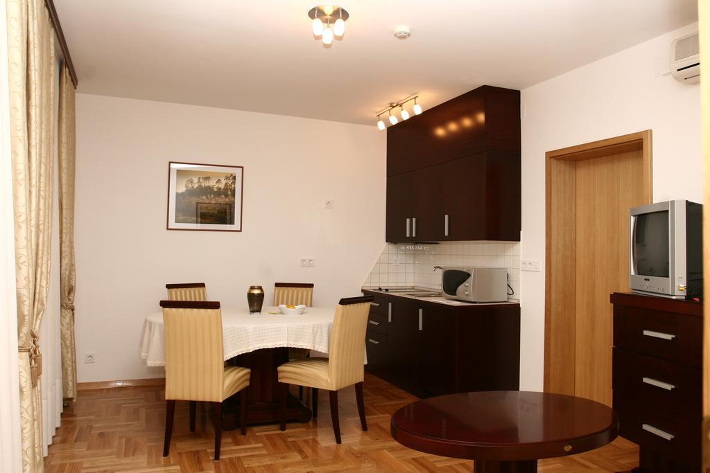 Apartmani Marbis Копривница Номер фото