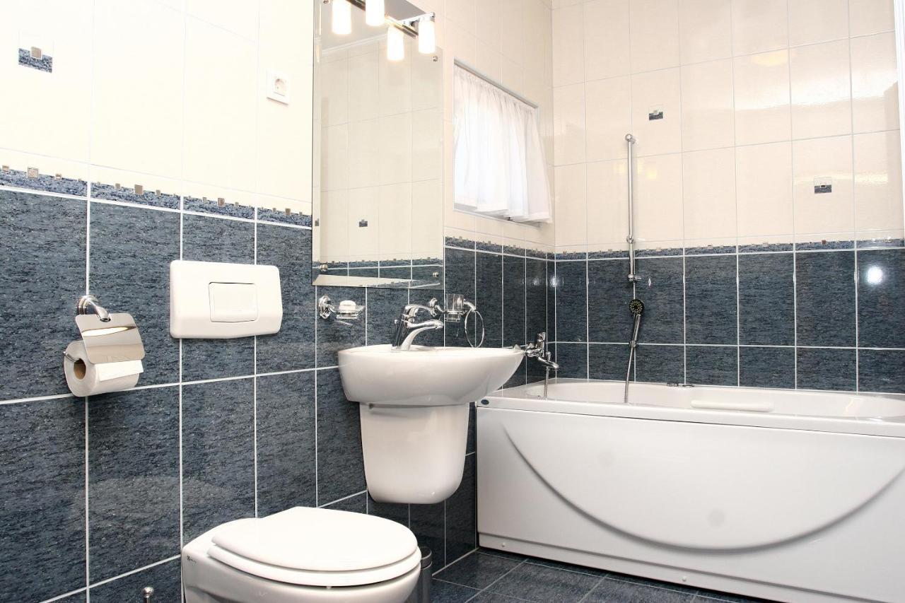 Apartmani Marbis Копривница Номер фото
